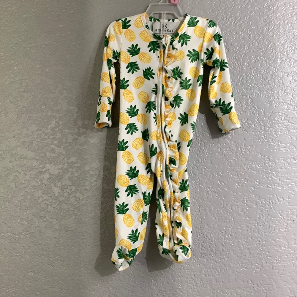 Kins and Kay zip up pineapple footie